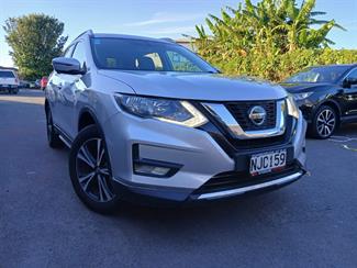 2021 Nissan X-TRAIL - Thumbnail