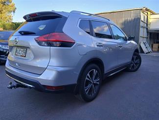 2021 Nissan X-TRAIL - Thumbnail