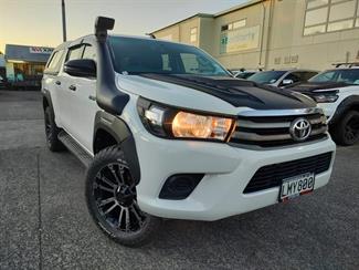 2018 Toyota Hilux - Thumbnail