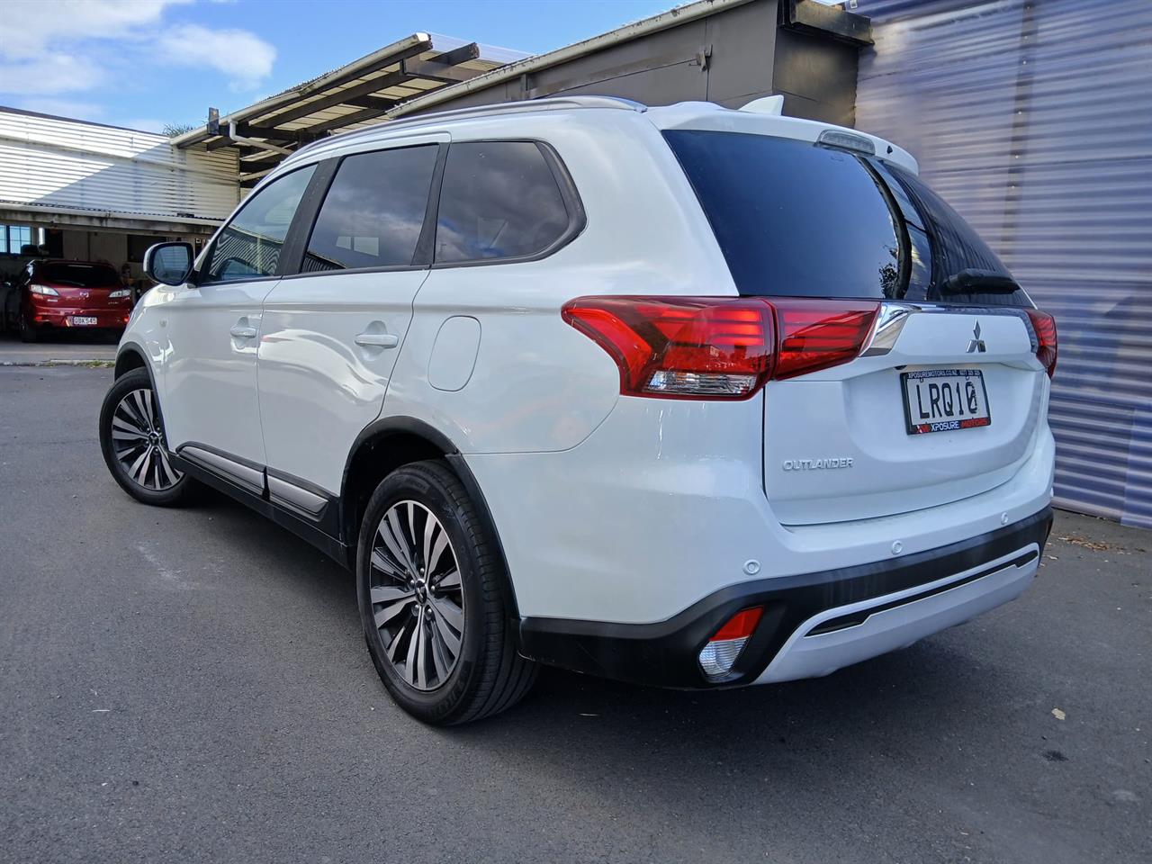 2018 Mitsubishi Outlander