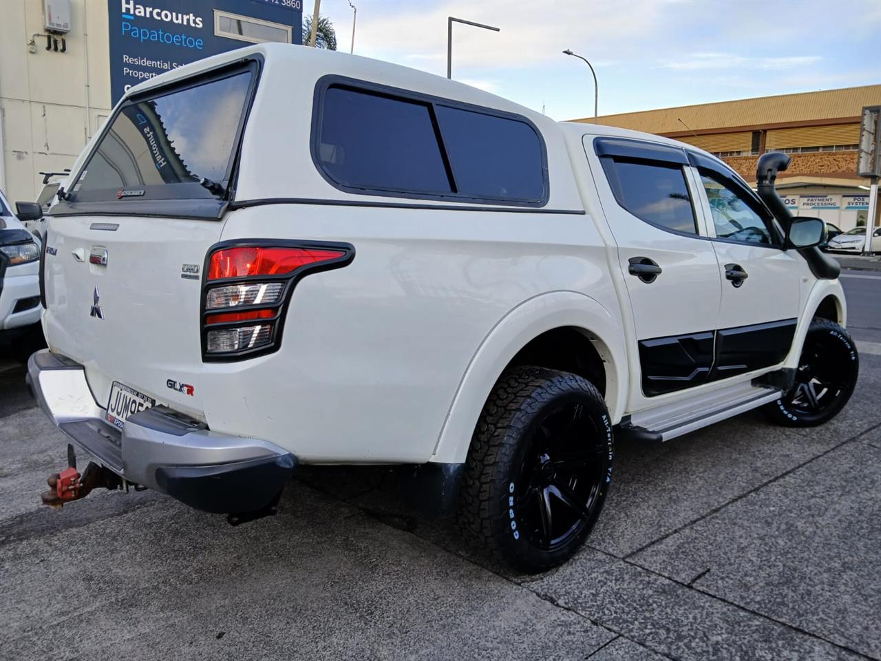 2016 Mitsubishi Triton