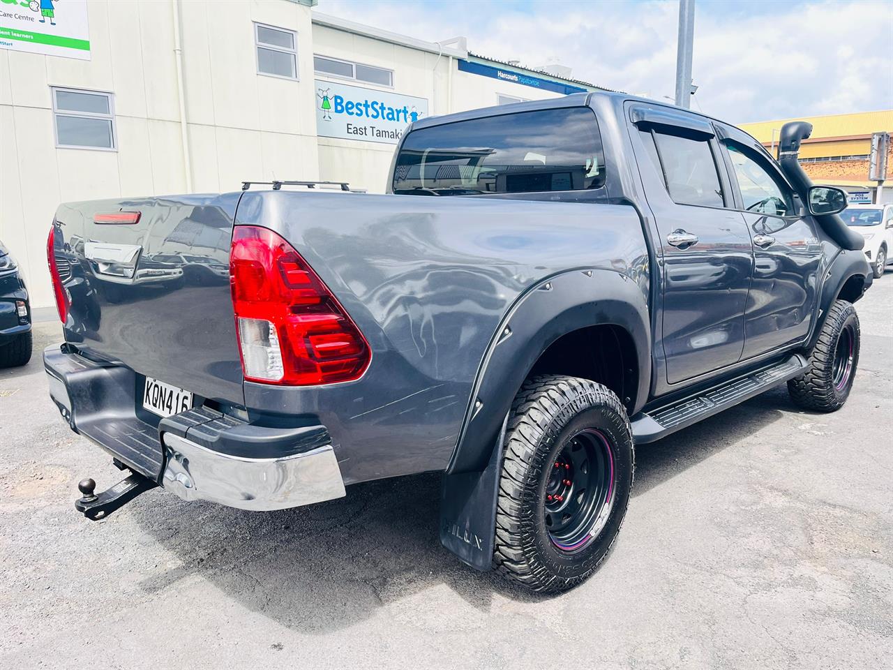 2017 Toyota Hilux