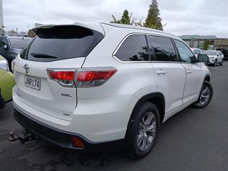 2015 Toyota Highlander - Thumbnail