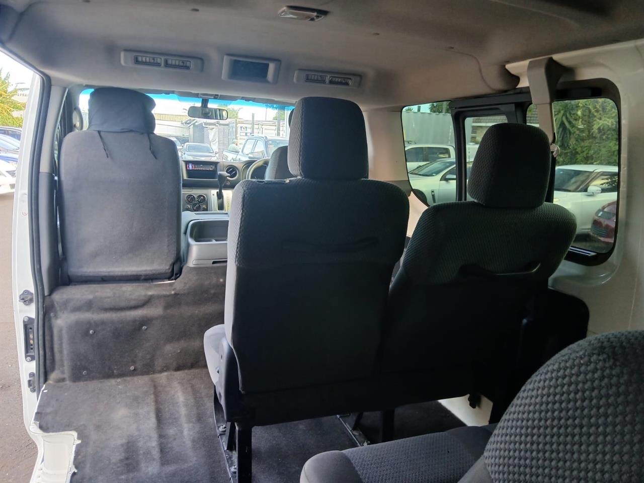 2013 Nissan Caravan