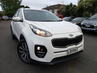 2017 Kia Sportage - Thumbnail