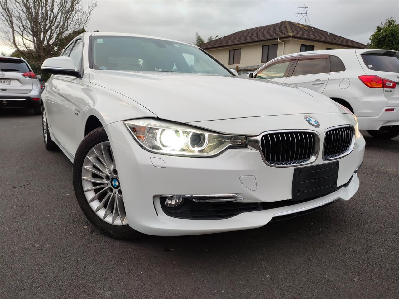 2012 BMW 320i