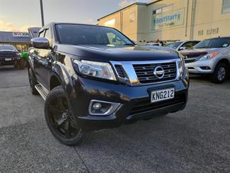 2017 Nissan Navara - Thumbnail