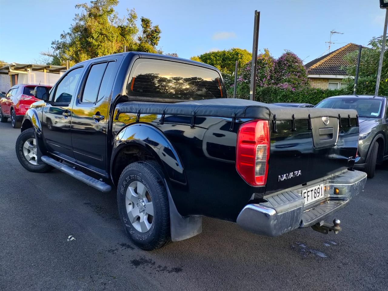 2010 Nissan Navara