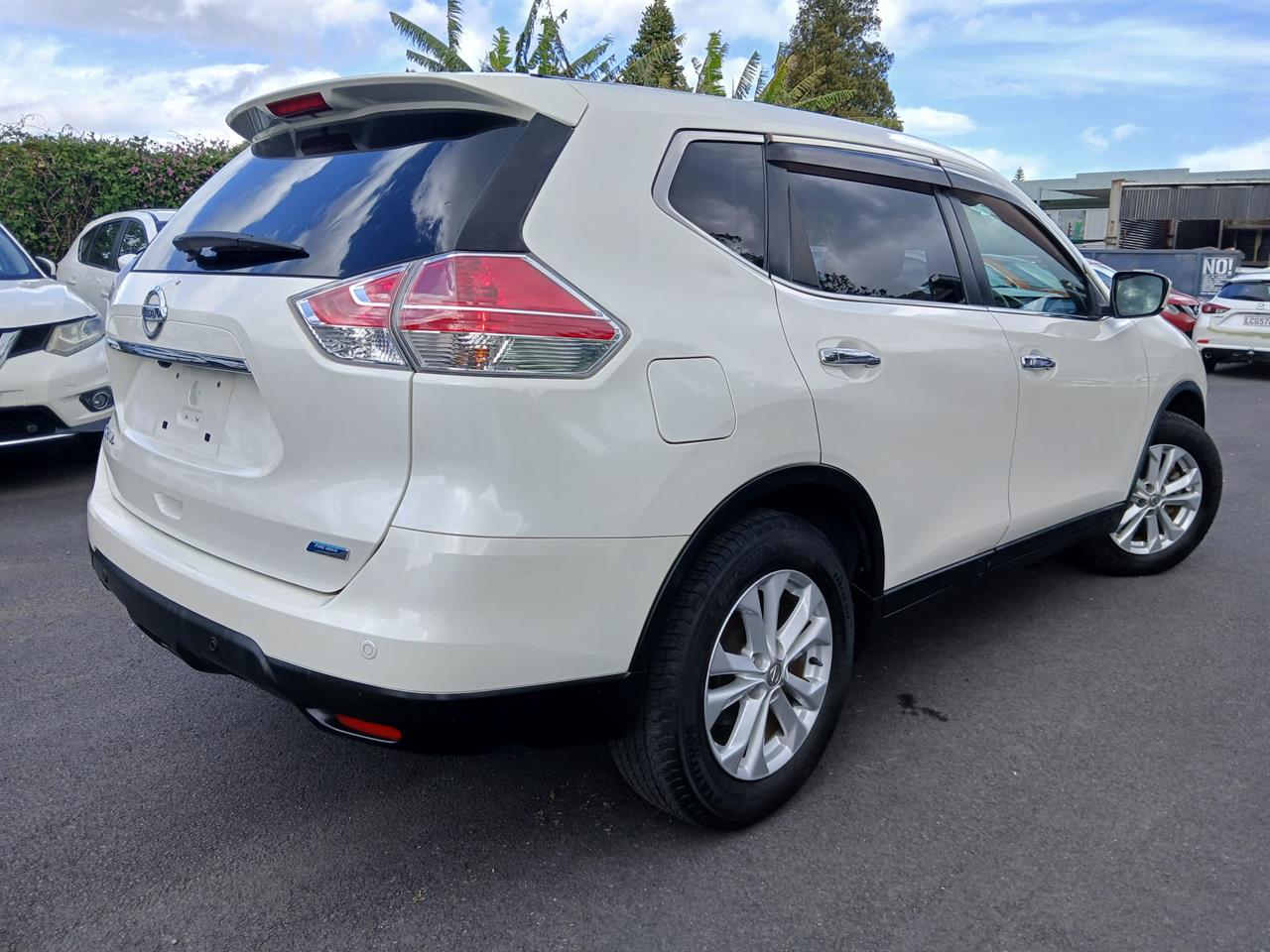 2014 Nissan X-TRAIL