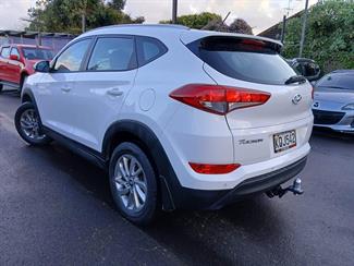 2017 Hyundai Tucson - Thumbnail