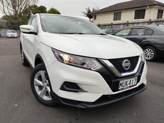 2020 Nissan Qashqai - Thumbnail