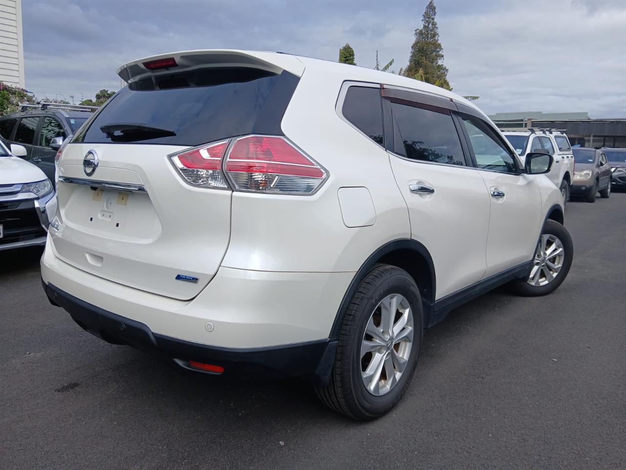 2014 Nissan X-TRAIL